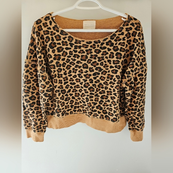 Poppy & Peonies Leopard Print Sweatshirt - Picture 2 of 5